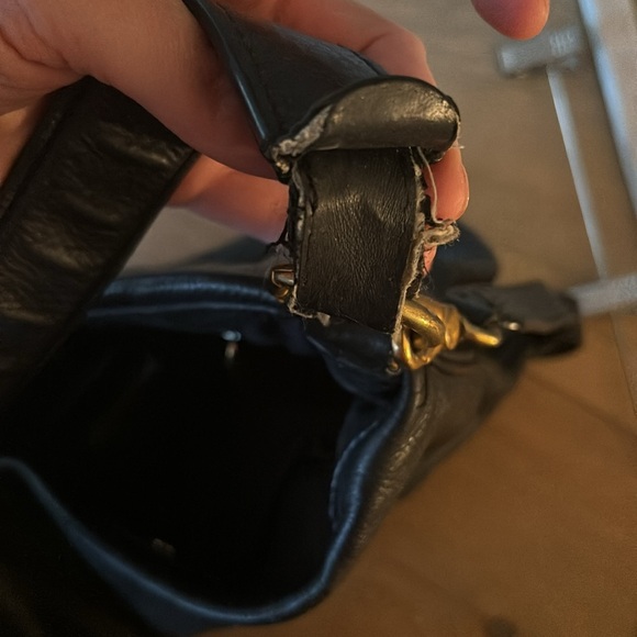 MARC by MARC JACOBS Convertible Leather Hobo Bag - Picture 6 of 7